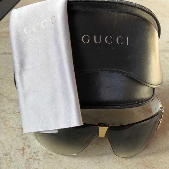 Gucci sunglasses zebra horsebit logo (limited) - Picture 7 of 8